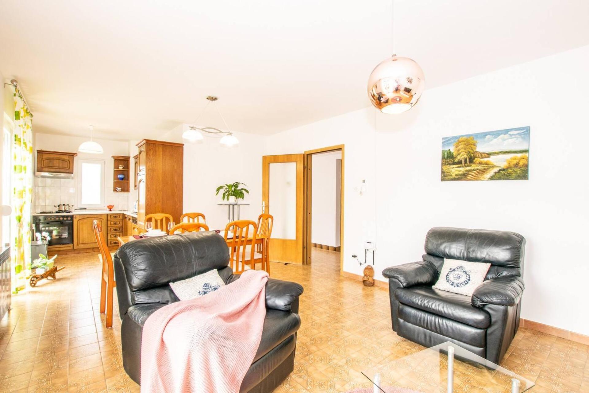 Family House With 2 Apartments - Irma Medulin Extérieur photo
