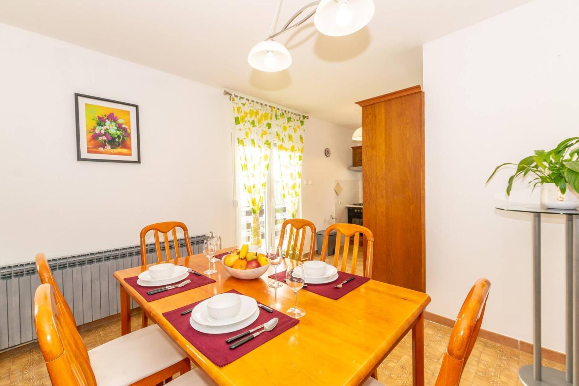 Family House With 2 Apartments - Irma Medulin Extérieur photo