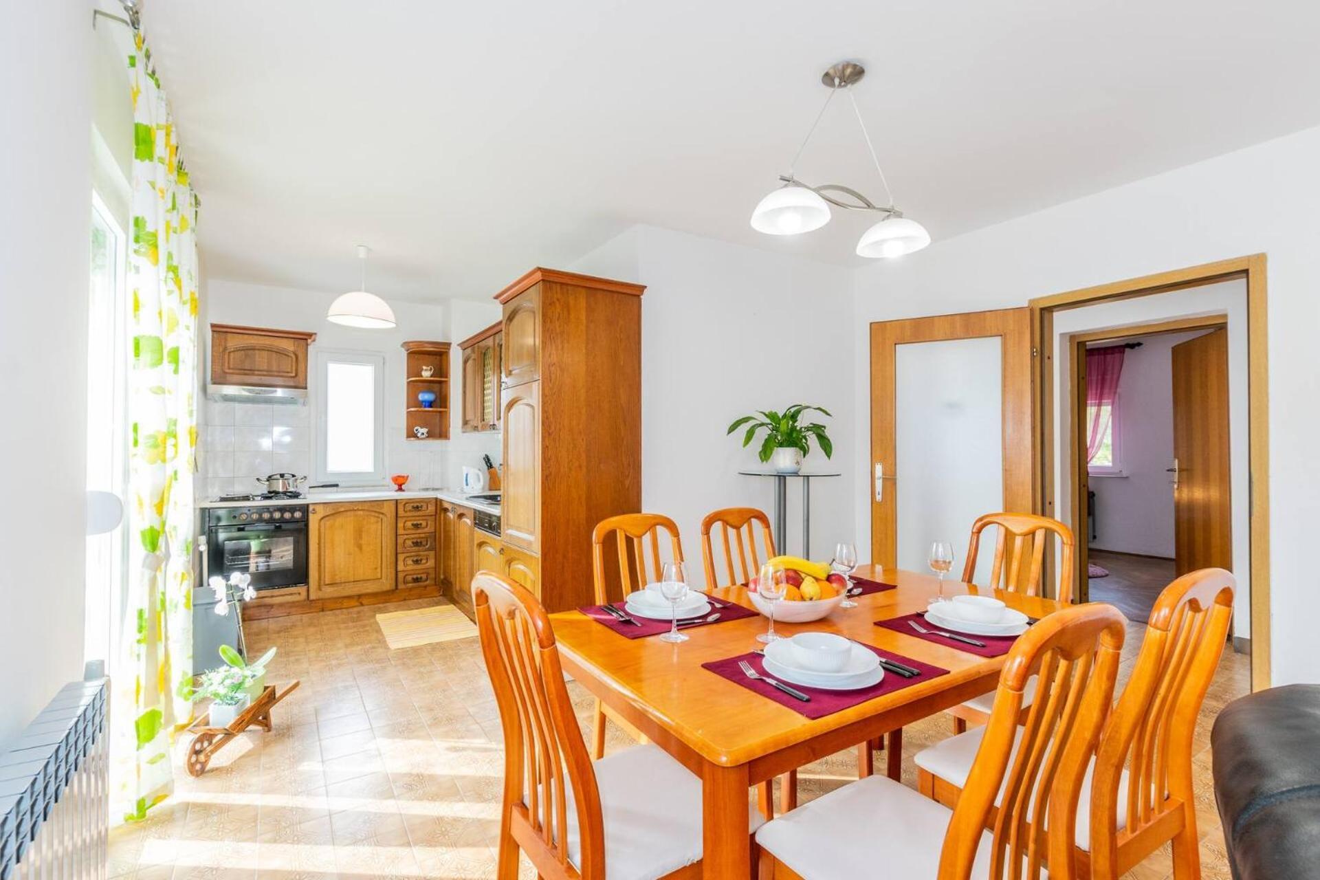 Family House With 2 Apartments - Irma Medulin Extérieur photo